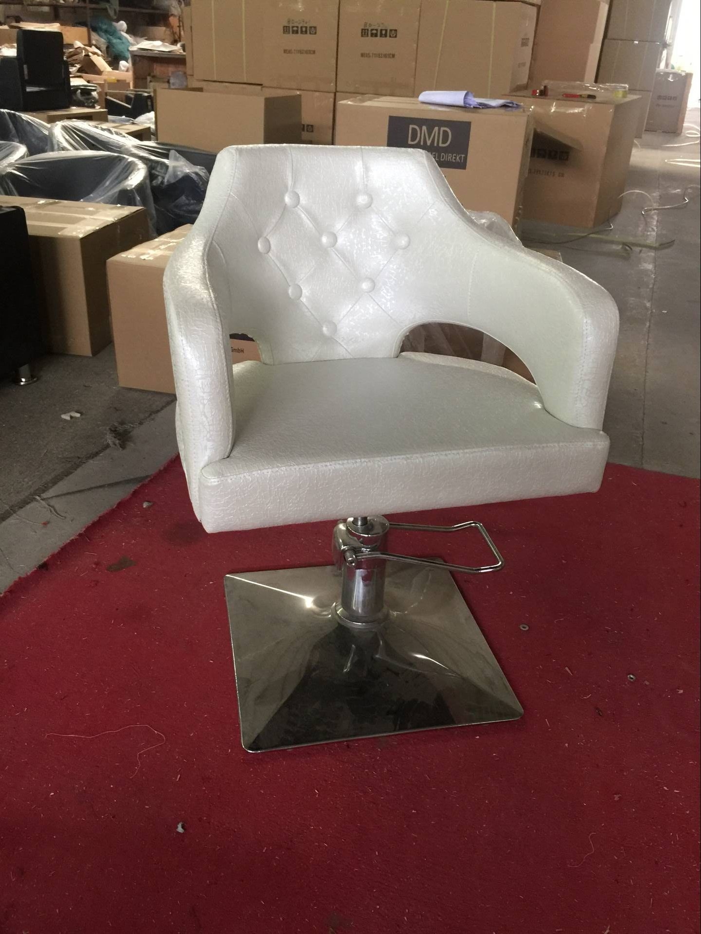 Hot Sale High Quality Luxury Styling Chair Salon Furniture